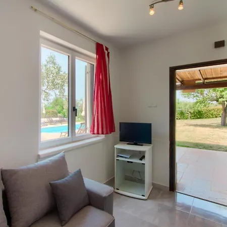 Fuer 4 Personen Ca 35 Qm In Banjole, Istrien Istrische Riviera
